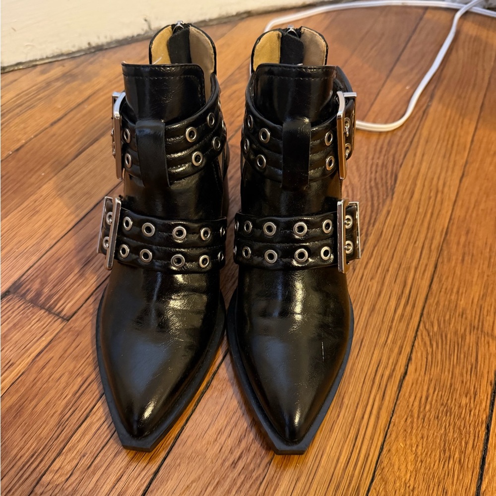 Steve Madden Black Ankle Boots with Buckle New